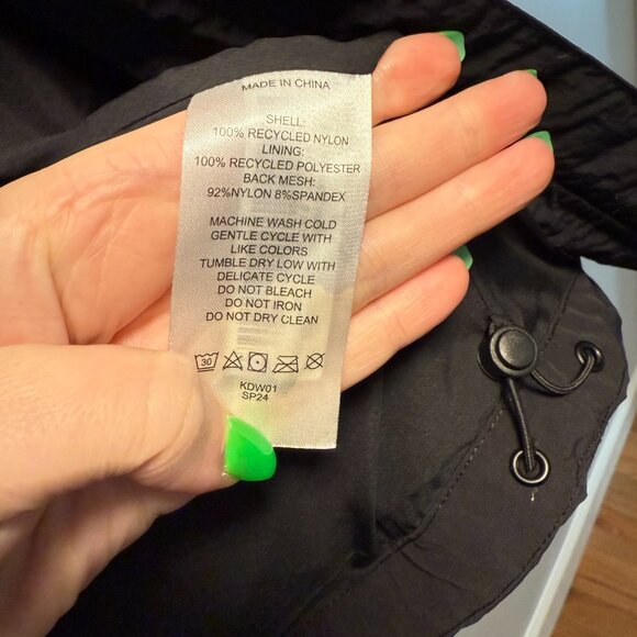 Quince Water Repellent Windbreaker Jacket Black Medium - Picture 7 of 10